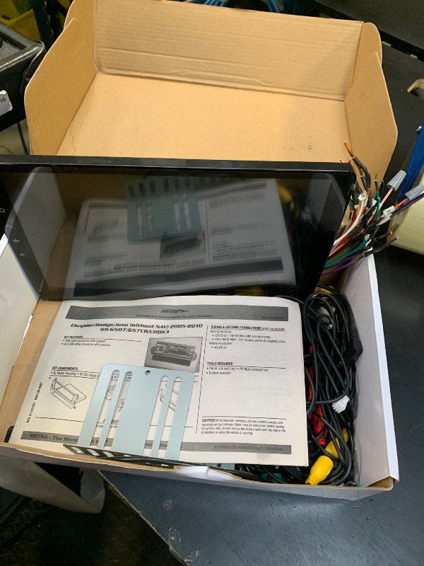 Photo 1 of 10inch 2+32GB IPS Full Touch Screen Android Car Radio Audio Video Stereo Player for Double Din Raido Model with CarPlay Android Auto WiFi BT MirrorLink Split Screen PIP GPS Navigation