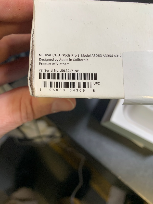 Photo 1 of Apple AirPods Pro 3 Wireless Earbuds, Active Noise Cancellation, Live Translation, Heart Rate Sensing,Hearing Aid Feature,Bluetooth Headphones,Spatial Audio, High-Fidelity Sound, USB-C Charging, White