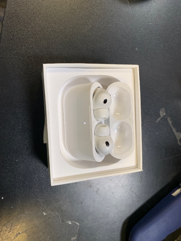 Photo 1 of Apple AirPods Pro 3 Wireless Earbuds, Active Noise Cancellation, Live Translation, Heart Rate Sensing,Hearing Aid Feature,Bluetooth Headphones,Spatial Audio, High-Fidelity Sound, USB-C Charging, White