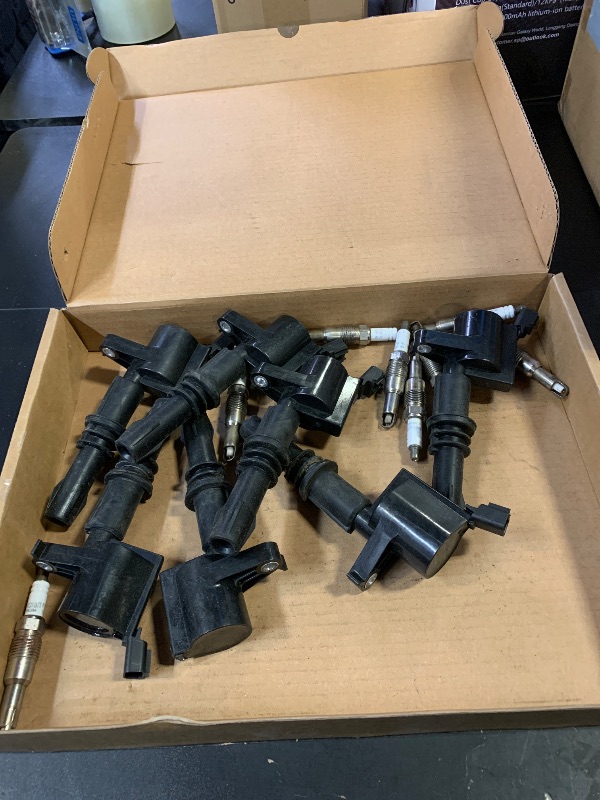 Photo 1 of MAS Set of 8 Straight boot Ignition Coil Pack DG511& 8 Motorcraft Platinum Spark Plugs SP515 SP546 Compatible with Ford Expedition F150 F250 Super Duty Lincoln 3L3E12A366CA C1541 FD508 UF537
