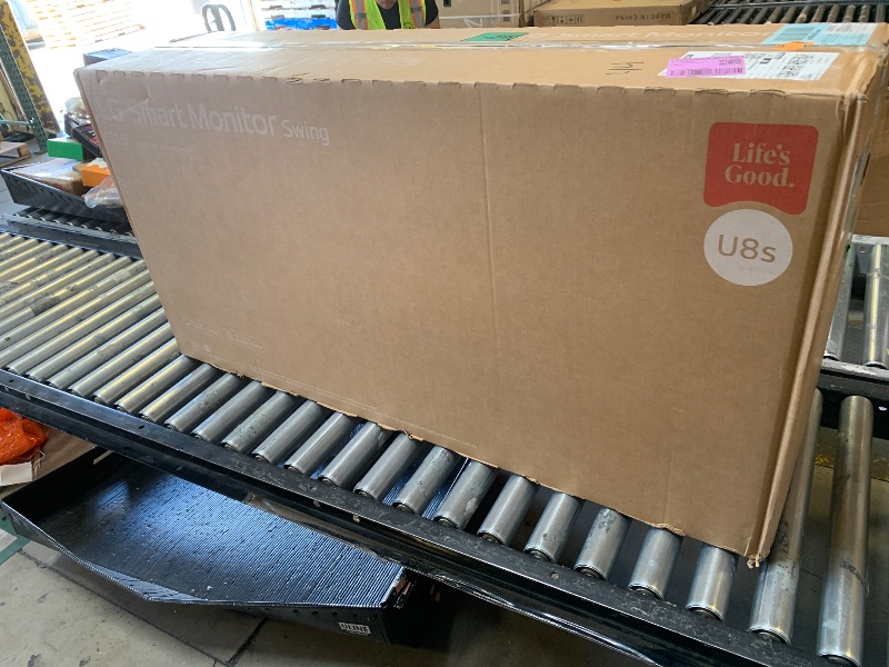 Photo 1 of LG Smart Monitor Swing 32U889SA-W 32-Inch 4K UHD (3840x2160) IPS Touchscreen on a Fully Adjustable Wheeled Base HDR10, webOS, Built-in Speaker, HDMI, USB Type-C, Tilt/Height/Swivel/Pivot Stand, White