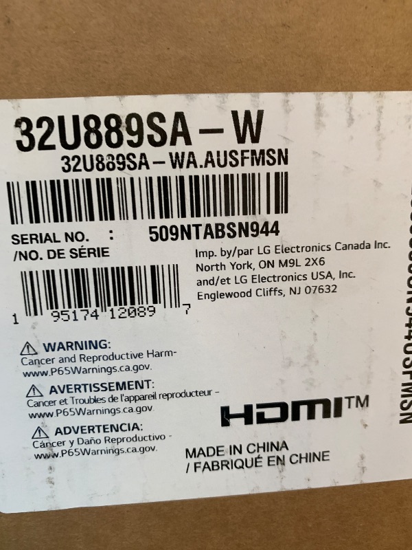 Photo 1 of LG Smart Monitor Swing 32U889SA-W 32-Inch 4K UHD (3840x2160) IPS Touchscreen on a Fully Adjustable Wheeled Base HDR10, webOS, Built-in Speaker, HDMI, USB Type-C, Tilt/Height/Swivel/Pivot Stand, White