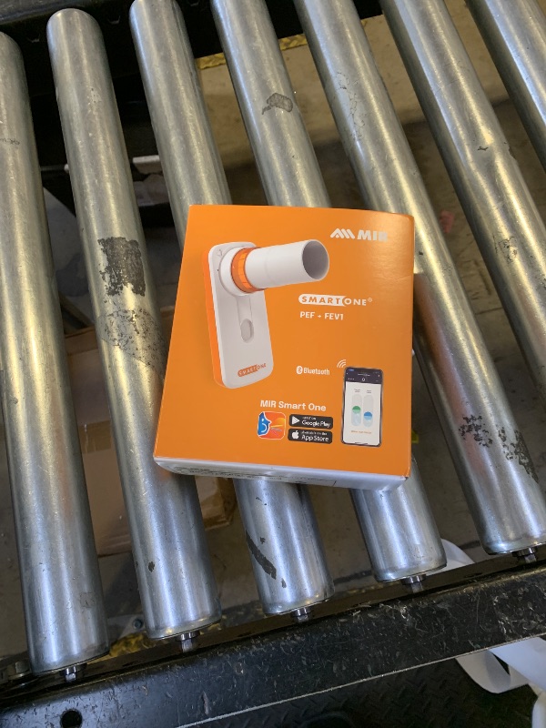Photo 1 of MIR Smart ONE | Personal Pocket Spirometer | Peak Flow (PEF) and FEV1