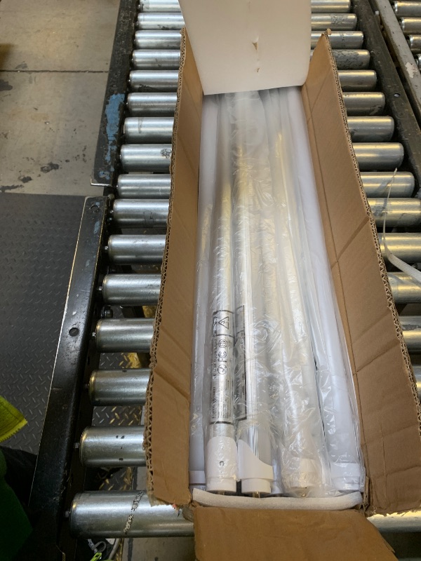 Photo 1 of LUMINOSUM 8ft T8 LED Bulbs 40W 80W Equivalent, 6000k Cool White 4000LM, FA8 Single Pin Light, Dual-End Power Ballast Bypass, T8 T10 T12 Fluorescent Replacement, Frosted Cover ETL Certified 20-Pack