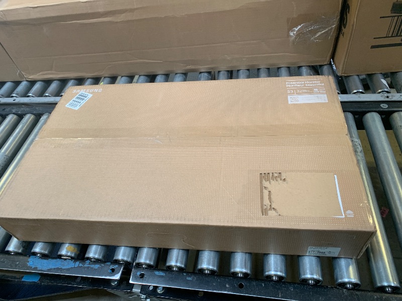 Photo 1 of Samsung 32-Inch Flat Computer Monitor, 75Hz, Borderless Display, AMD FreeSync, Game Mode, Advanced Eye Care, HDMI and DisplayPort, LS32B304NWNXGO, 2024