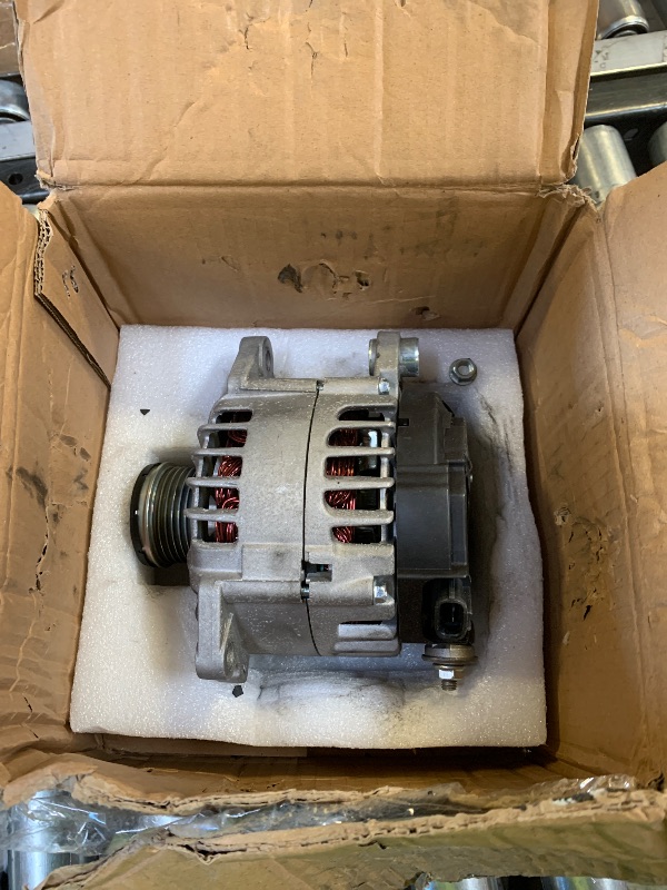 Photo 1 of SCITOO Alternator 11258N Fits for Nissan for Altima 2007-2012,for Sentra 2007-2012,for Rogue 2011-2013,2.5L, 3 Pins plug, High Output Alternator 12V 110Amp CW 6-Groove Clutch Pulley TG12C032 TG12C116