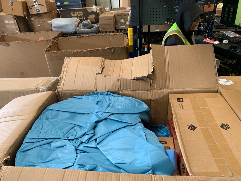 Photo 1 of Inflatable Paint Booth for Car 20x13x9FT Portable Spray Booth Tent with 750W + 370W Dual Blowers Air Filter System for DIY Spray Car Truck Motorcycle Garage Furniture Part Painting