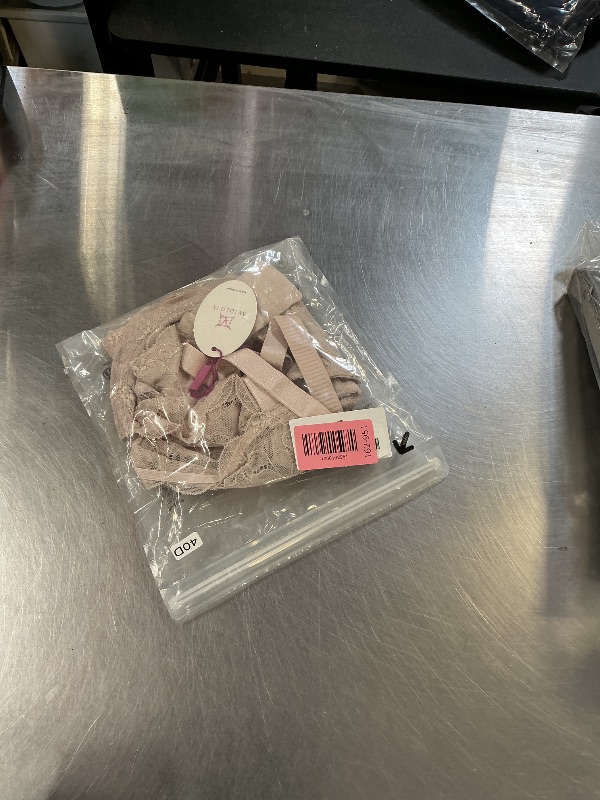 Photo 1 of Avidlove Minimizer Bras for Women Full Coverage Lifting Lace Underwire Bra for Large Bust Beige