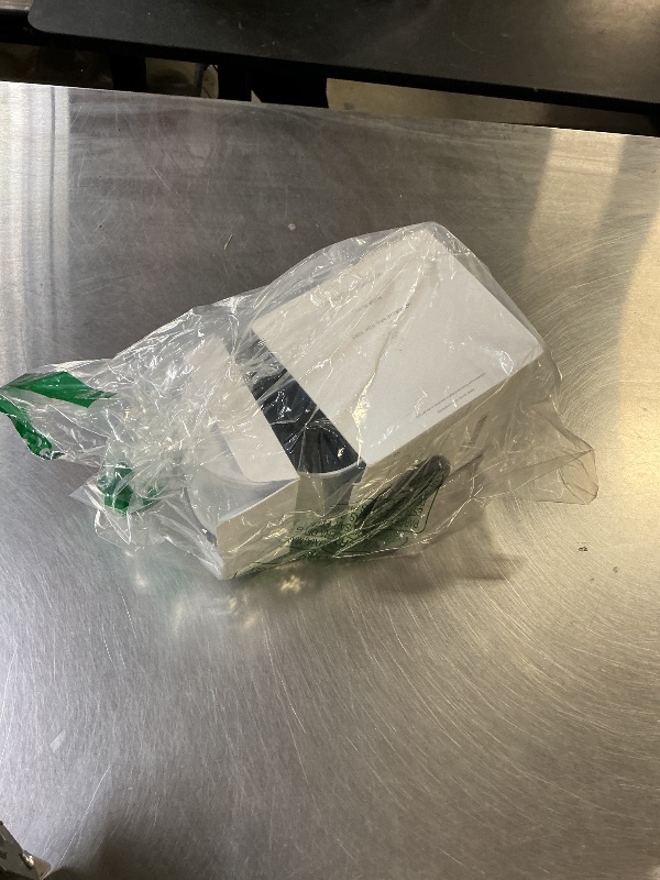 Photo 1 of Google Nest Cam Outdoor or Indoor, Battery - 2nd Generation - 1 Pack