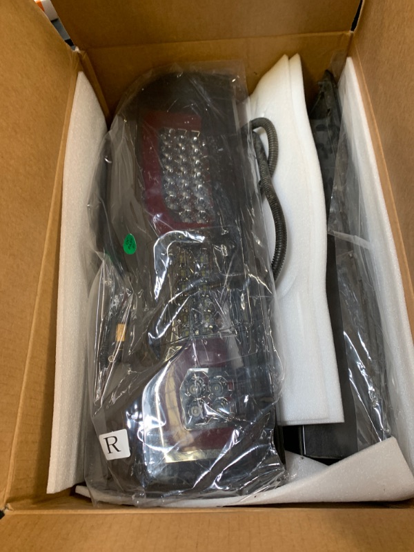 Photo 1 of LED Tail Light for Chevy Silverado 1500 2019-2023, 2500 HD 3500 HD 2020-2023, Rear Taillight Assembly, ONLY Fi t Incandescent Model 84554656, 84554657, 84752978, 84752979, GM2800308, GM2801308