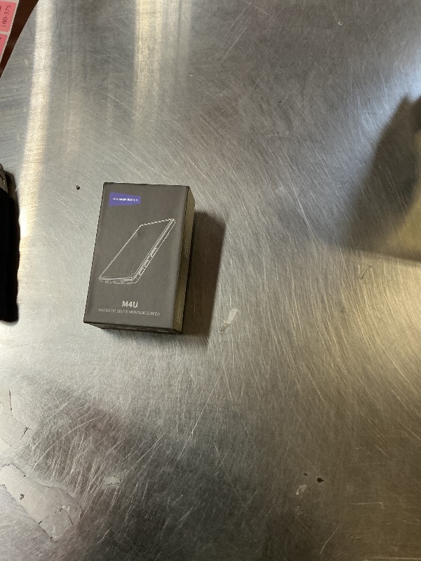 Photo 1 of NEEWER Basics 4" Ultra Thin Magnetic Vlog Selfie Monitor Screen, Metal Back Camera Monitor w 600nits/Remote for 4K 120fps Wired Recording Streaming, Only Compatible with iPhone 17 16 15 Series, M4U