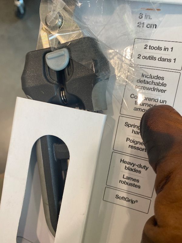 Photo 1 of **MINOR DAMAGE/check clerk comments**
Fiskars Everyday Package Opener, Heavy-Duty Sharp Blades, Clamshell & Zip Tie Cutter, Large, Assorted Colors