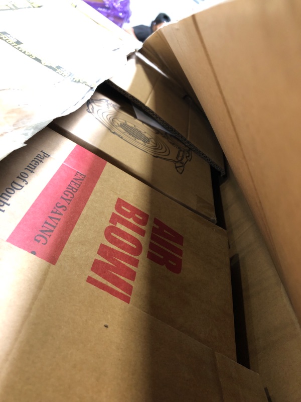 Photo 1 of *PARTIAL SET - See Clerk Notes*
VEVOR 26x15x11ft Inflatable Paint Booth, Inflatable Spray Booth, High Powerful 750W+950W Blowers Spray Booth Tent, Car Paint Tent Air Filter System for Car Parking Workstation Motorcycle Garage