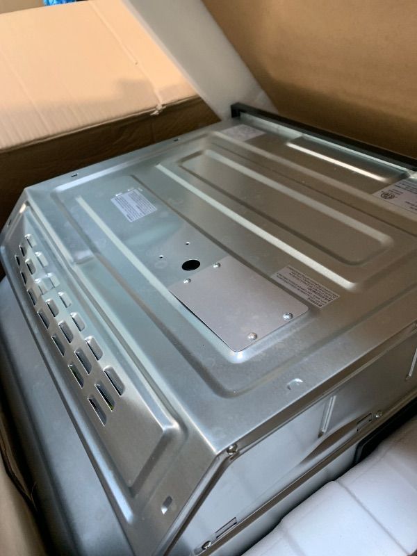 Photo 1 of ** ONLY PARTS ** NO RETURNS ** FINAL SALE**  Empava 24 Inch Natural Gas Single Wall Oven in Stainless Steel, 5 Cooking Modes, Convection and Rotisserie Function, 2.3 Cu.ft, 13600 Btu/h