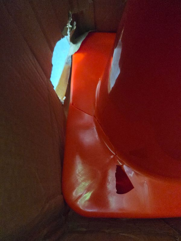 Photo 1 of ***MAJOR DAMAGE*** VEVOR Safety Cones, 12 x 28" Traffic Cones, PVC Orange Construction Cones, 2 Reflective Collars Traffic Cones with Weighted Base and Hand-Held Ring Used for Traffic Control, Driveway Road Parking