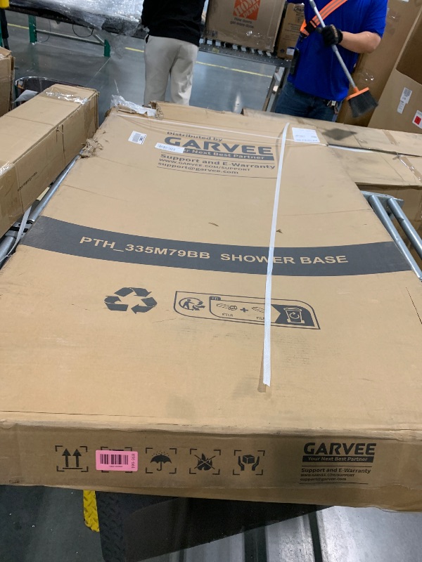 Photo 1 of ****FINAL SALE NO RETURN**** BROKEN***** Duravit Architec Shower Tray White