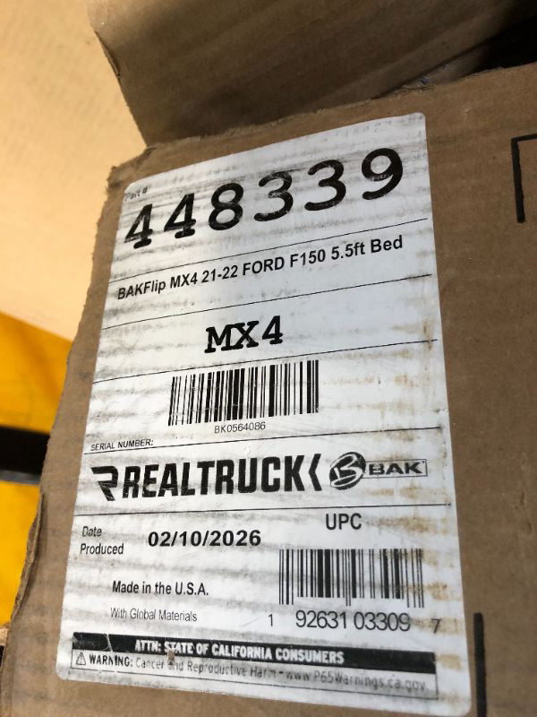 Photo 1 of ***MISSING ONE RAIL AND HARDWARE***
5/3/2026 ***FINALE SALE/NO RETURN, SOLD AS PARTS ONLY***
RealTruck BAK BAKFlip MX4 Hard Folding Truck Bed Tonneau Cover | 448126| Fits 2021-2026 CHEVY COLORADO