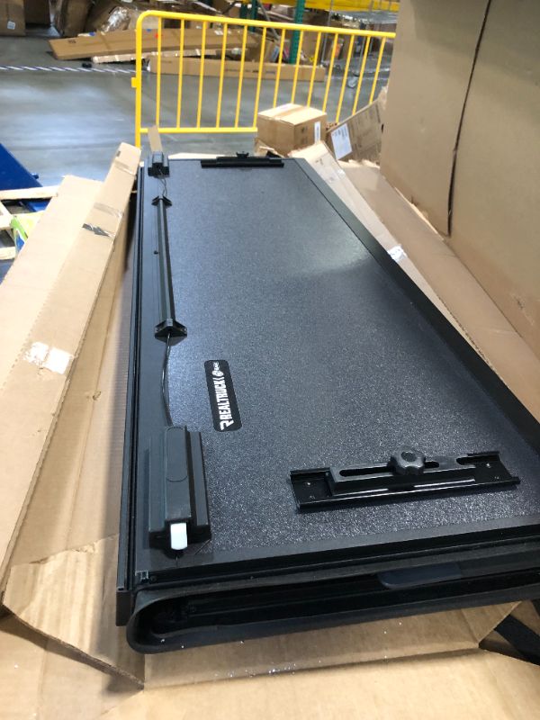 Photo 1 of ***MISSING ONE RAIL AND HARDWARE***
5/3/2026 ***FINALE SALE/NO RETURN, SOLD AS PARTS ONLY***
RealTruck BAK BAKFlip MX4 Hard Folding Truck Bed Tonneau Cover | 448126| Fits 2021-2026 CHEVY COLORADO
