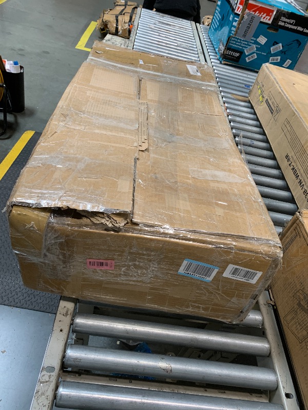 Photo 1 of ***MINOR SCRATCHES, UNKNOWN IF ANY PARTS ARE MISSING****
VEVOR 49" Hay Spear, Bale Spears 1600lbs Loading Capacity, Three-Point Hitch Tractor Attachment with 2pcs 17.5" Stabilizer Spears, Quick Attach Spike Forks