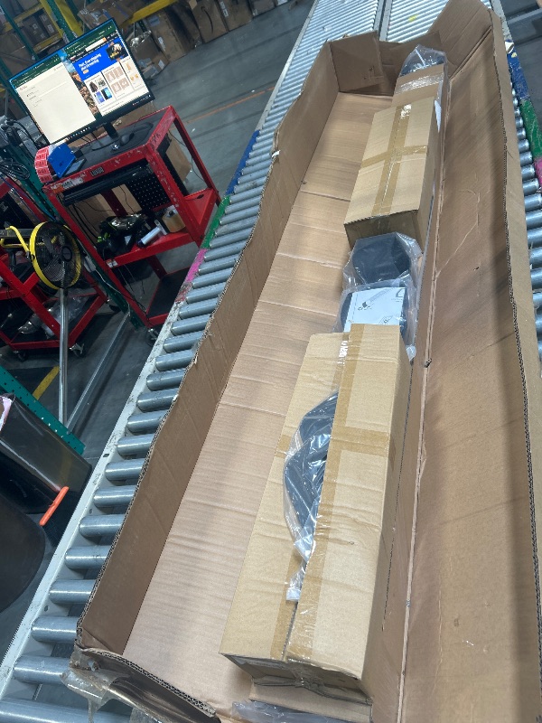 Photo 1 of ****FACTORY SEALED****
YITAMOTOR 6 inches Running Boards Compatible with 2009-2018 Dodge Ram 1500 Crew Cab, 2010-2026 Ram 2500/3500 (Including 2019-2026 1500 Classic), Black Side Step Nerf Bars Side Bars