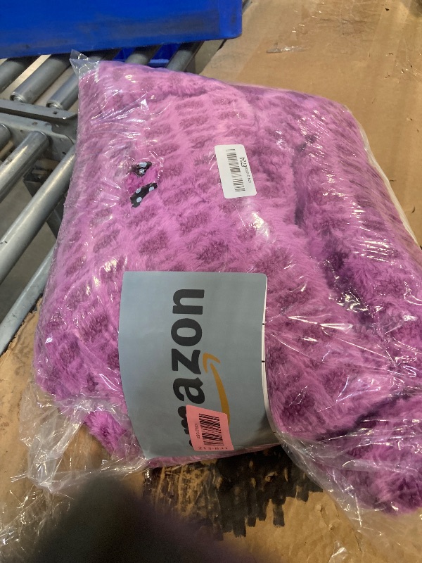 Photo 1 of *UNTESTED*
PTQ Waffle Electric Heated Throw Blanket – 6 Heat Levels & 4 Timer Settings, ETL Certified, Overheat Protection, Ultra-Soft Faux Fur & Sherpa, Machine Washable, Ideal Gift (50x60, Purple)