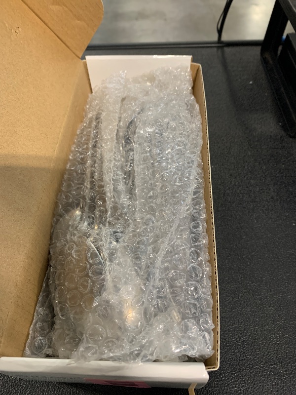 Photo 1 of Dinnerware