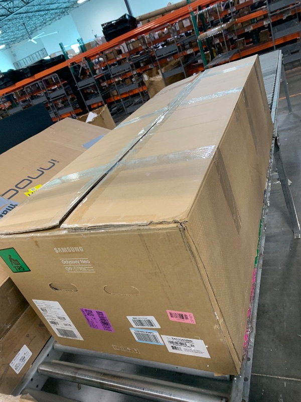 Photo 1 of ****BROKEN UNTESTED** FINAL SALE NO RETURN NO REFUND**** Samsung 57" Odyssey Neo G9 (G95NC) Series Dual 4K UHD 1000R Curved Gaming Monitor, 240Hz, 1ms with DisplayPort 2.1, Quantum Mini-LED, DisplayHDR 1000, AMD FreeSync Premium Pro, LS57CG952NNXZA