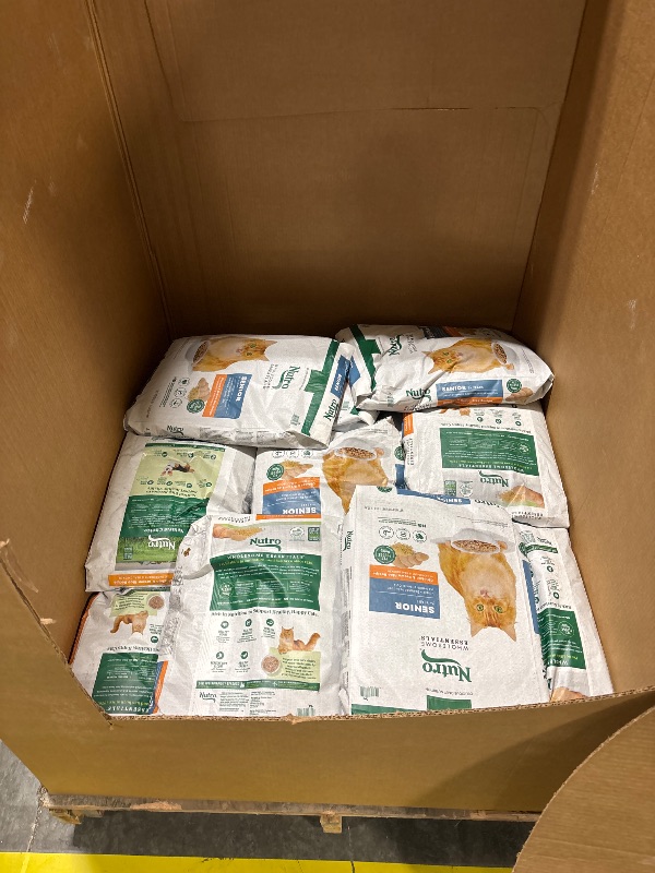 Photo 1 of ***** EXP APR 23 2026*****  Nutro Wholesome Essentials Senior Dry Cat Food, Senior Cat Food Dry Chicken & Brown Rice Recipe, 14 lb. Bag