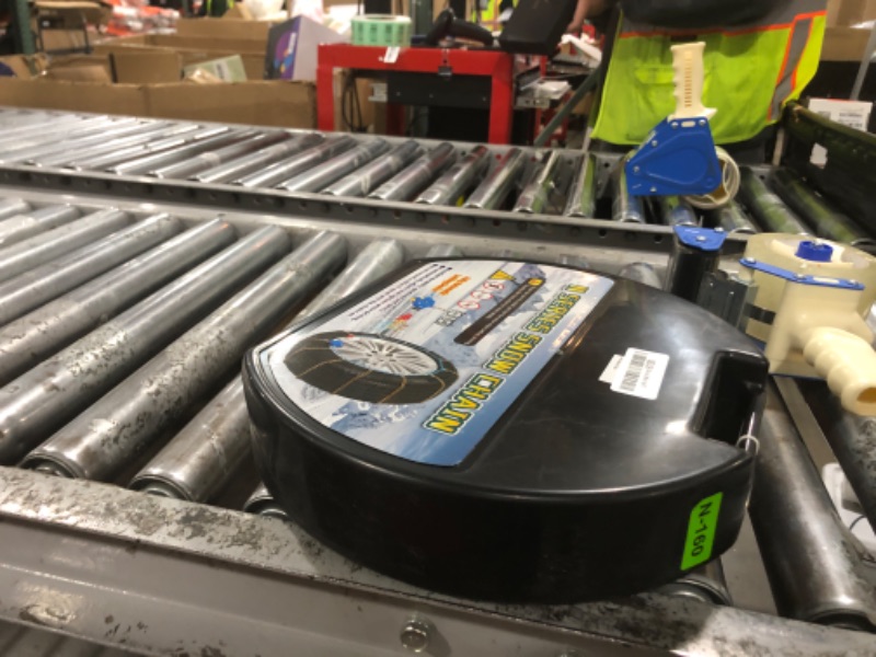 Photo 1 of AutoChoice AutoFixing Snow Chains Tire Chains For Cars Suv Pickup Trucks, 3.7mm Twisted Alloy Steel, Fast 1-Min Install, Contains Titanium for Wear Resistance, Set of 2(HLN160)