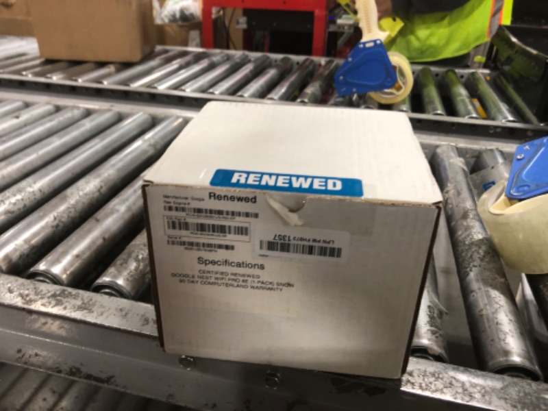 Photo 1 of Google Nest WiFi Pro 6E GA03030-US Mesh Router [Color Snow] (Renewed)