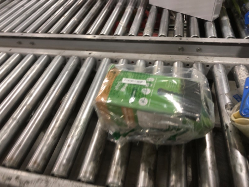 Photo 1 of Mole Repellent for Lawns Gopher Screw Repeller Solar Powered Outdoor Groundhog Deterrent Vibration Stakes - Quiet Get Rid of Snake Vole Armadillo - No Poison Kill Traps (Green 8pack)