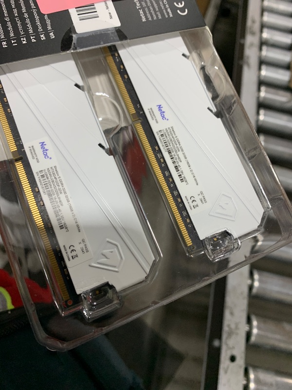 Photo 1 of Netac DDR4 DRAM 32GB Kit16GBx2 C16 3200MHz XMP 2.0 Dual Channel RAM (PC4-25600) 1.35V 288-Pin Upgraded Aluminum Heat Sink Ideal for Gaming Computer Upgrade - Shadow S