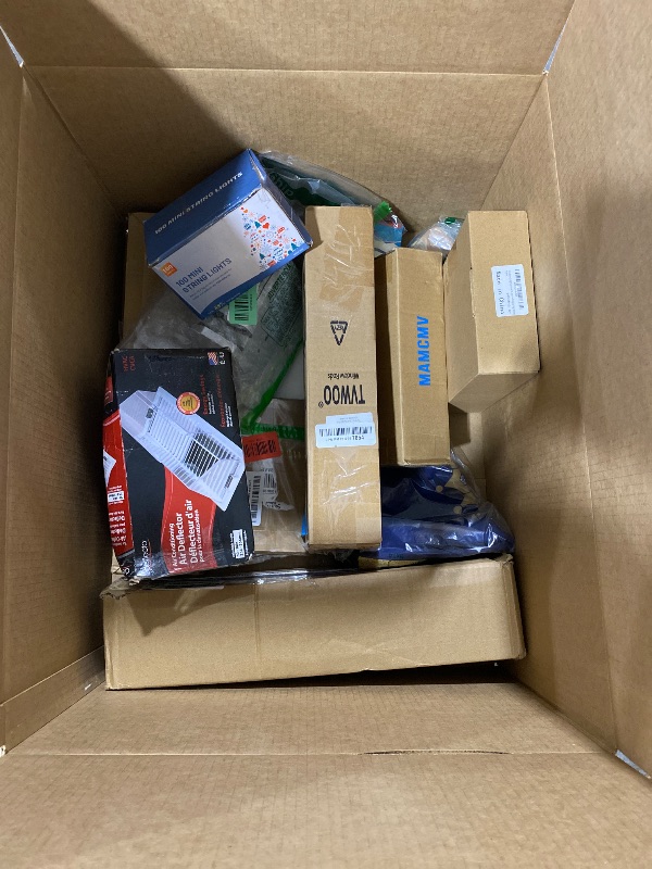 Photo 1 of Nellis Variety Box: Small (Please see clerk notes)
