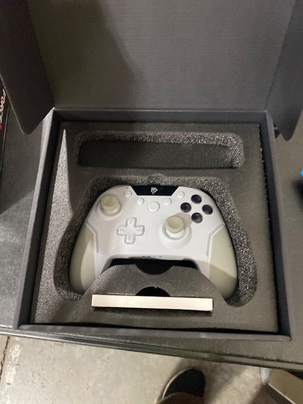 Photo 2 of FLYDIGI Apex 5 PC Controller, Forceflex Joystick 2.0, ForceAdapt Triggers, 3ms Ultra-Low Latency, RGB Light Bar, Full-Color LCD Display,1500mAh Battery PC/NS/Android/TV