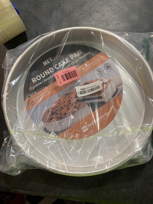 Photo 1 of Restaurantware-Met Lux 12 x 2 Inch Straight-Sided Baking Tin, 1 Round Cake Pan - Oven-Ready, Freezable, Anodized Aluminum Round Baking Pan, Greaseproof, For Layer Birthday Cake