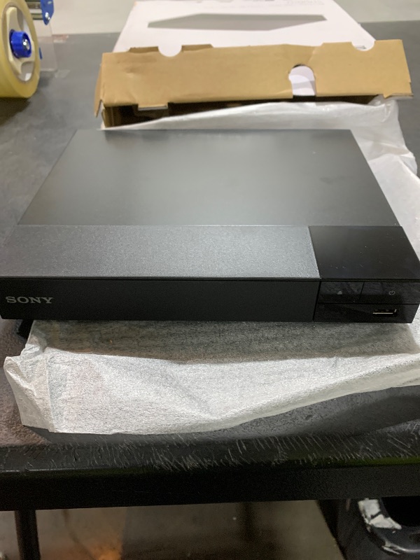 Photo 1 of SONY S1700 Multi System All Region CodeFree Blu Ray Disc DVD Player - PAL/NTSC - USB - 110-240V 50/60Hz - 6 feet HDMI Cable Included