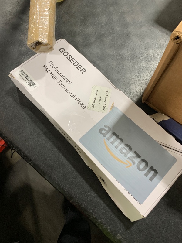 Photo 1 of GOSEDER Carpet Rake for Pet Hair Removal - Reusable Pet Hair Remover for Carpet Long Handle, Advanced Dog Hair Broom, Cat Fur Brush, Lint Remover Scraper for Carpets, Rugs, Mats, Couch, Furniture