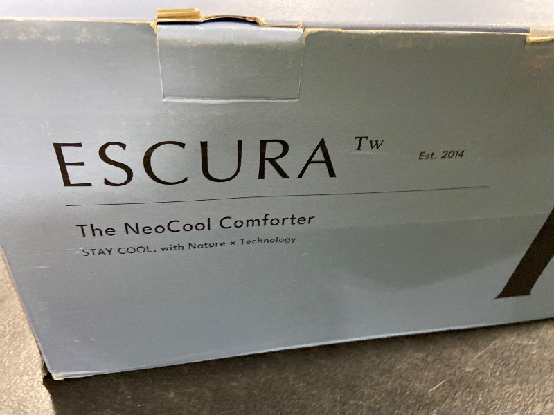 Photo 1 of ESCURA Tw® Climate Control Comforter, Full/Queen, German Patented PCM Down Alternative All-Season Design for Hot Sleepers & Night Sweats, Bamboo Lightweight Breathable Hypoallergenic Blanket