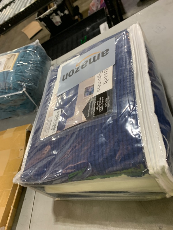 Photo 1 of Slipcover