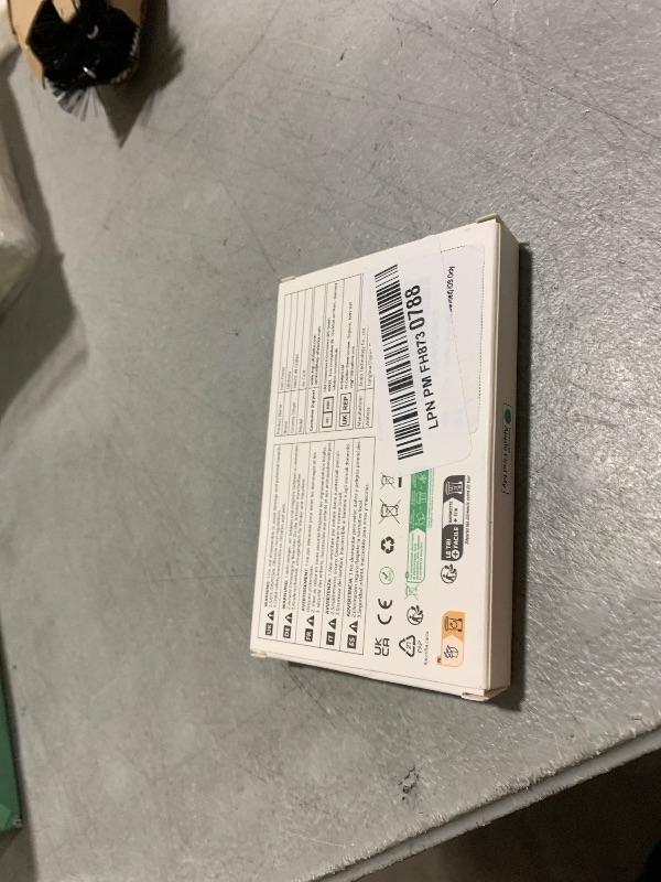 Photo 1 of Ultrbeka Ultra-Thin Wallet Tracker Card 0.094in IP68 Waterproof Bluetooth Tracker for Wallets, Passport, Work with Apple Find My, Wireless Charging, Card Locator [Apple MFi Certified] iOS Only