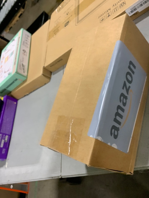 Photo 1 of Fullhawl 3 Pcs Christmas Table Decorations Lime Green Furry Christmas Tree Yarn Centerpiece Artificial Plush Fur Fluffy Spot Surface Cone Table Signs Xmas Party Decor (Green,Multiple Size)