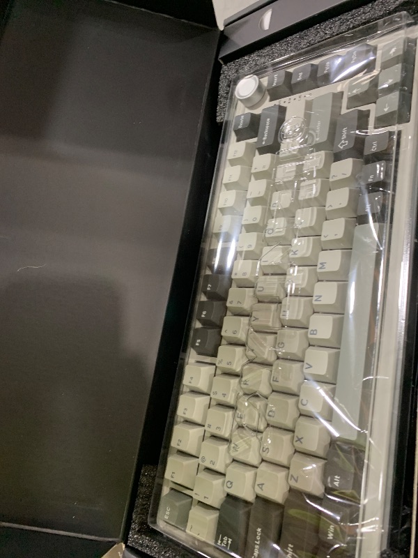 Photo 1 of YUNZII B75 PRO Wireless Mechanical Keyboard,75% Layout with Knob,Hot Swap Gasket Custom Structure,Creamy Pre-lubed Switches,RGB Backlit,Bluetooth/Type-C/2.4G for Win/Mac(Cocoa Cream V2 Switch,Grey)