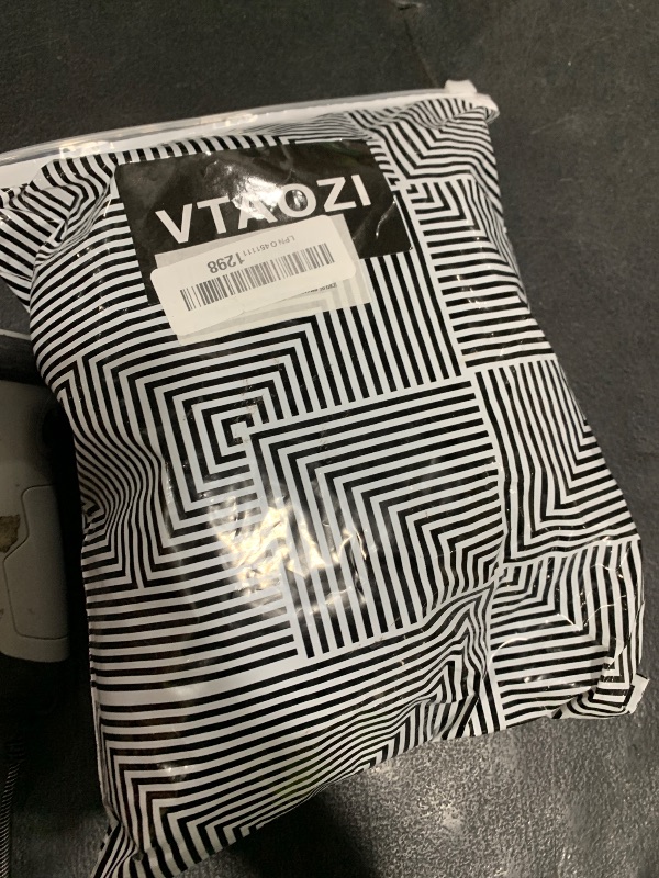 Photo 1 of VTAOZI Body Wave Lace Front Wigs Human Hair Pre Plucked for Black Women 4x4 Lace Closure Wigs Human Hair 180% Density Brazilian Glueless Wigs Human Hair 18 Inch