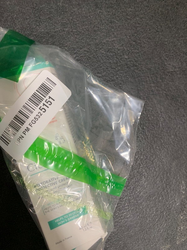 Photo 1 of Avène Cicalfate+ Restorative Protective Cream, Face Moisturizer, face cream for sensitive skin, helps restore skin barrier, restorative cream, safe for infants, children and adults, 1.3 Fl Oz