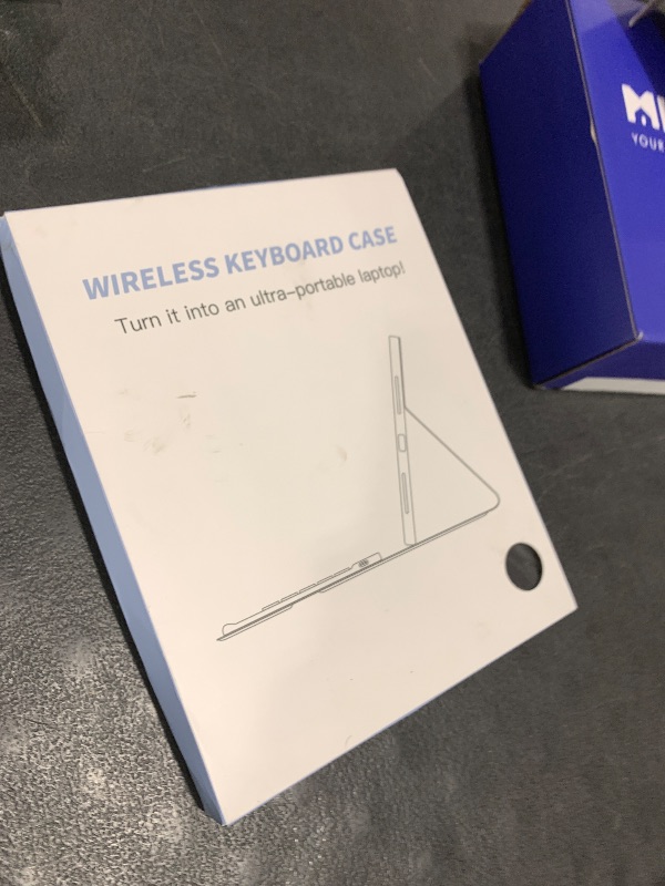 Photo 1 of **BLACK missing keyboard--SELLING FOR PARTS**Harvopu Compatible for iPad 11th 10th Generation Case with Keyboard, Folio Cover with Pencil Holder, Multi-Touch Trackpad, 7 Color Backlit, Detachable Keyboard for iPad (A16) 11th/10th Gen