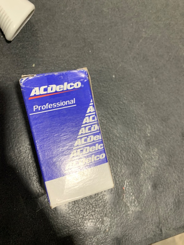 Photo 1 of ACDelco Gold 213-2816 (89054736) Engine Crankshaft Position Sensor