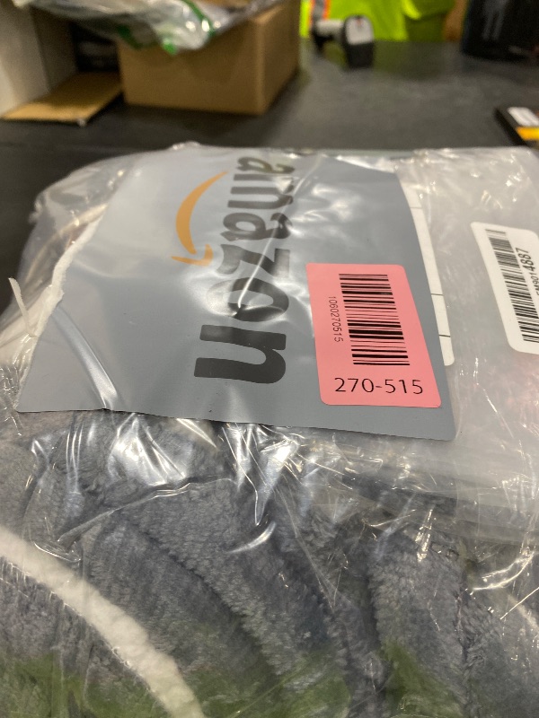 Photo 1 of Homemate Heated Blanket Electric Throw - 50"x60" Heating Blanket Throw 1/2/4/6/8 Hours Auto-Off 10 Heat Level Over-Heat Protection Flannel Sherpa ETL Certification