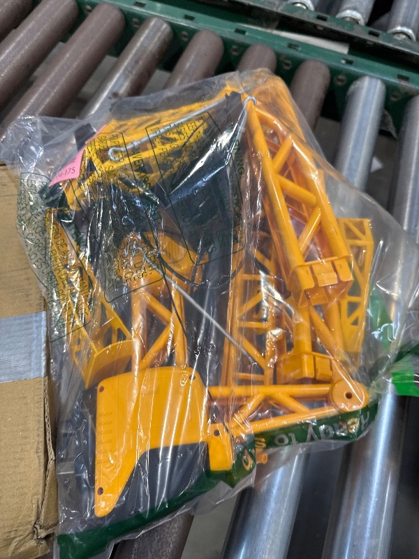 Photo 1 of 28-Inch RC Construction Tower Crane Toy for Kids, 4 Channel Remote Control Crane Toy with LED Light, Grabber, Log, Lifting Basket, 360° swivel, STEM Educational Learning Toys for Boys Ages 3 and Up