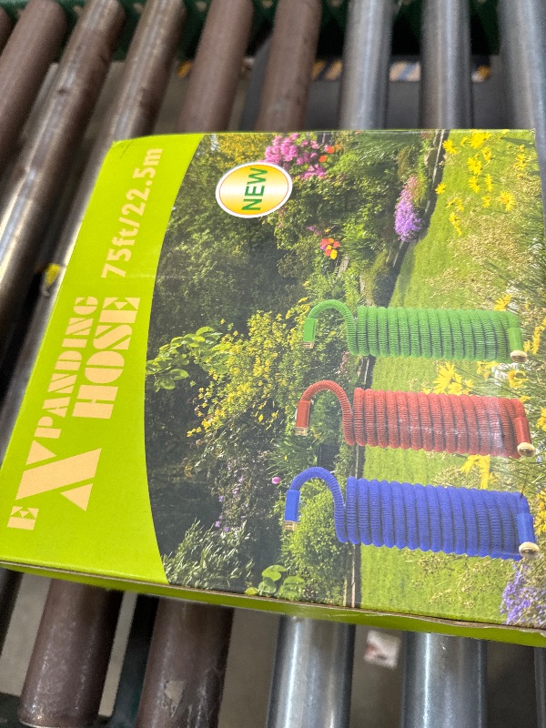 View 2 of 75 ft Garden Expandable Hoses - New Upgrated 2025 Flexible Water Hose - Kink-less Car Wash Pipes with Solid Brass Connector, Leakproof Lightweight Expanding Hoses for Yard,Outdoor