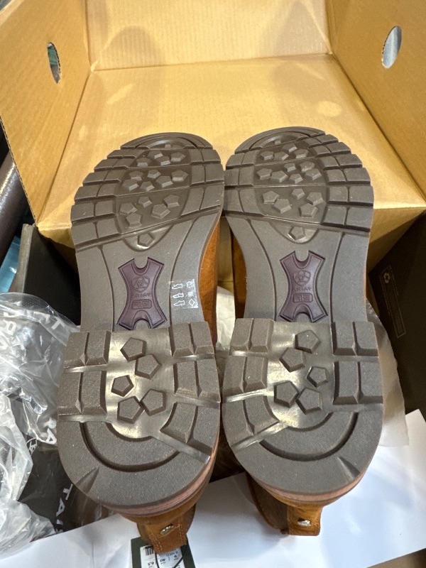 Photo 1 of ARIAT Women’s Savannah Waterproof Boot size 9